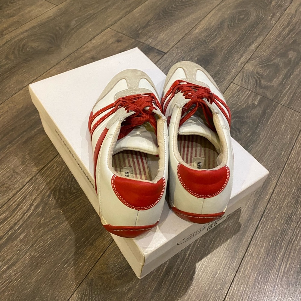 Steve Madden size 10
